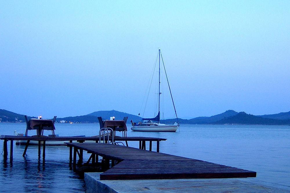 Cunda Deniz Hotel Ayvalik Luaran gambar